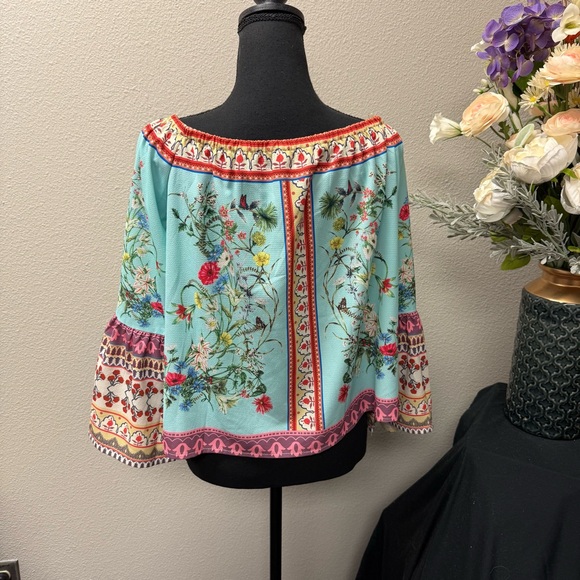 Umgee USA Boho Floral Peasant Top Small Off Shoulder 3/4 Sleeve Festival Spring - Picture 3 of 7